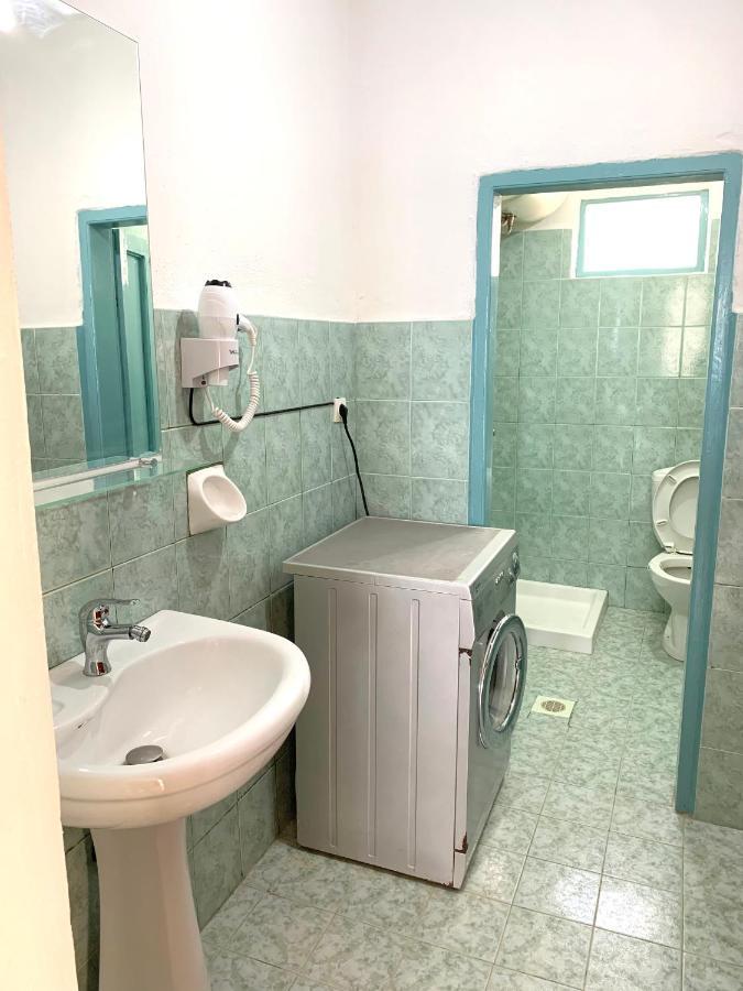 Duka Apts Saranda